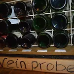 & Drei Lilien