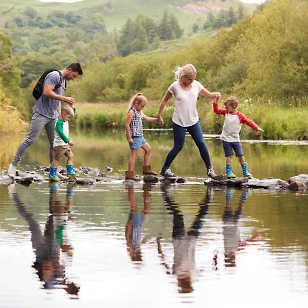 Szálloda & Drei Lilien