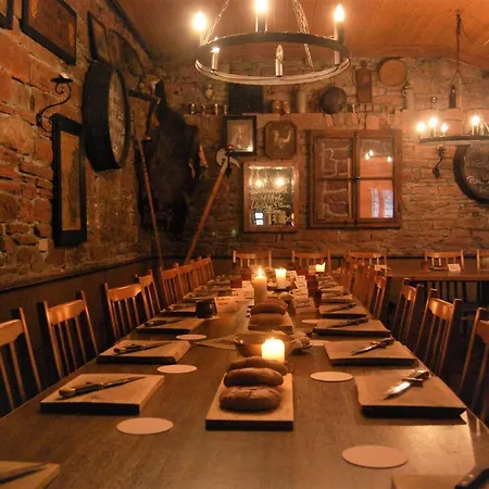 & Drei Lilien 2* 베르바크