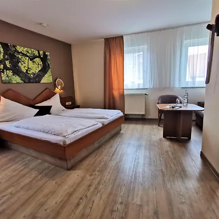 Hotel & Drei Lilien Werbach