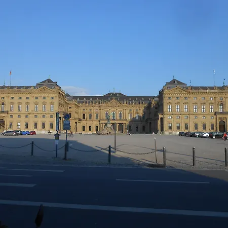 & Drei Lilien Werbach