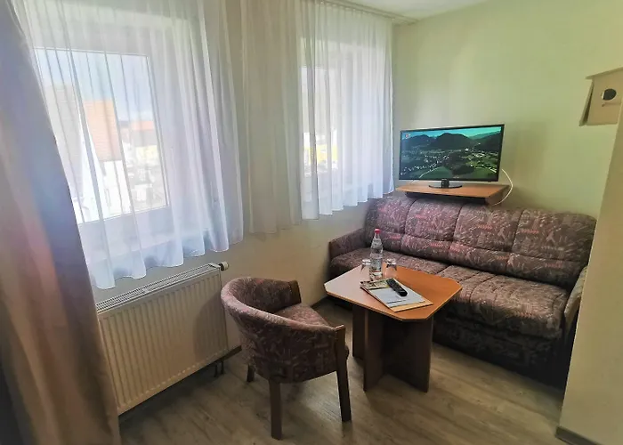 & Drei Lilien Werbach